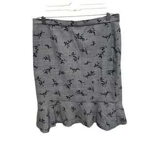 Ann Taylor women’s floral gingham tulip skirt career casual black gray size 6